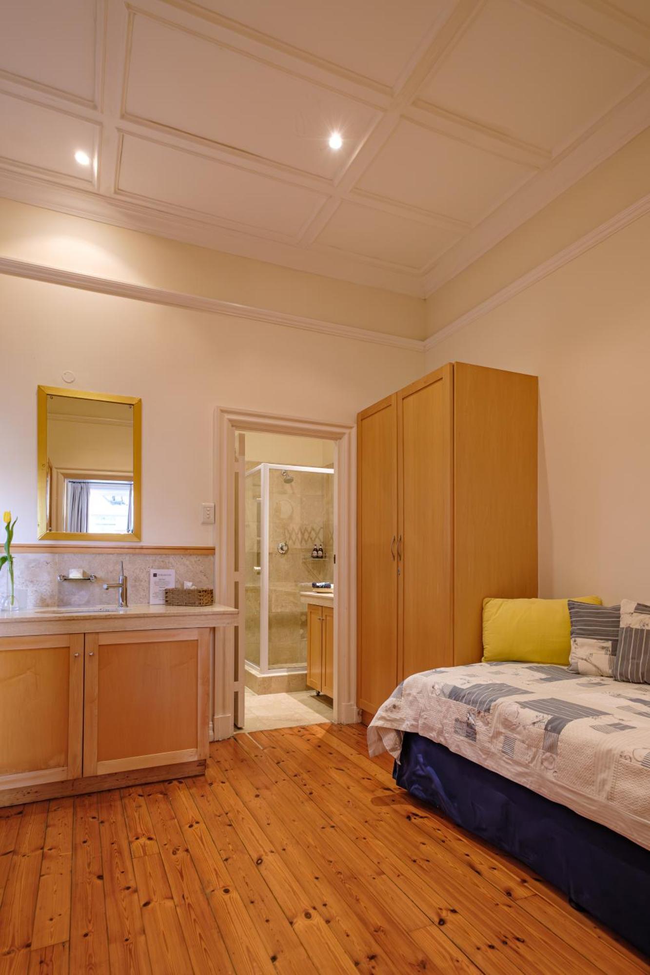 Guest house The Walden Cape Town