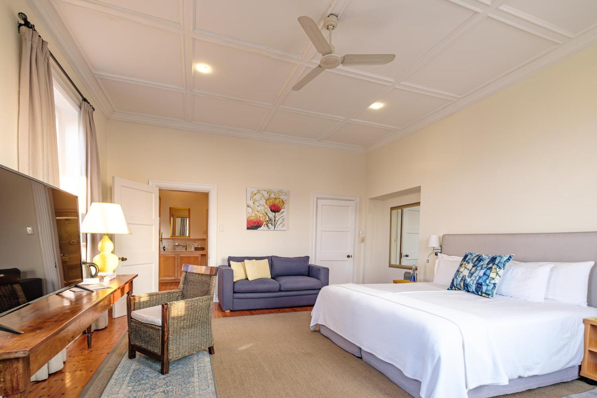 The Walden 5*