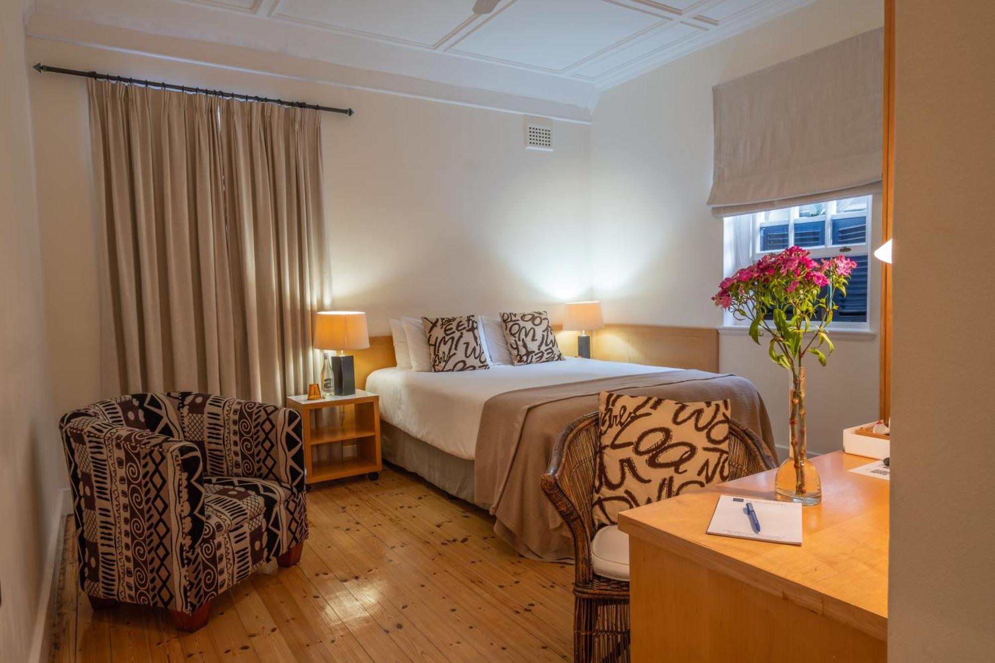 The Walden Guest house 5*