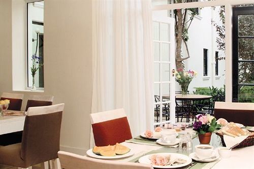 The Walden 5* Cape Town
