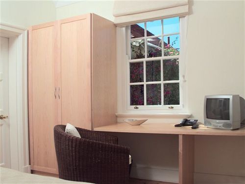 The Walden Guest house 5*